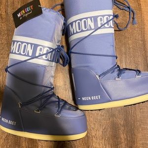 Moon boot